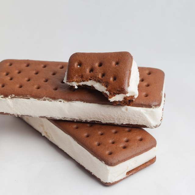 Ice Cream Sandwich 