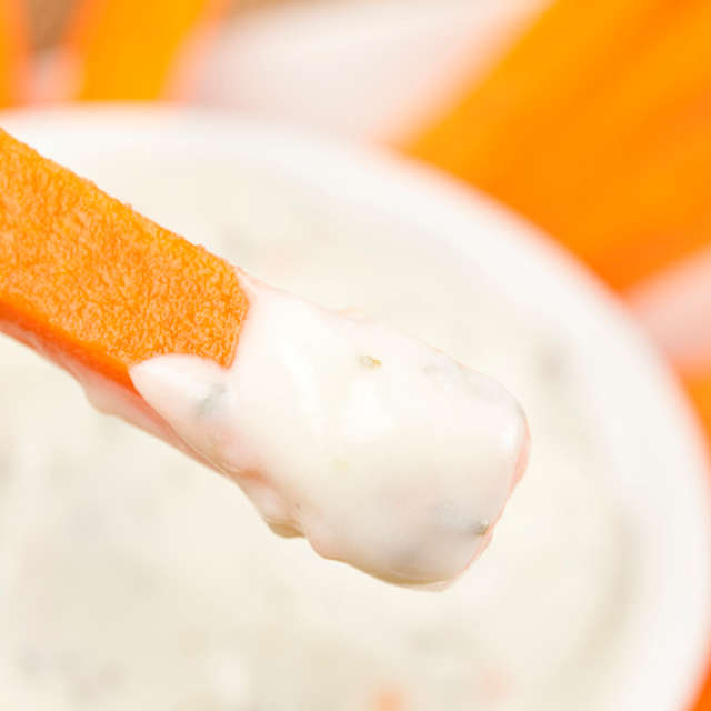 Carrots and Ranch Dip 