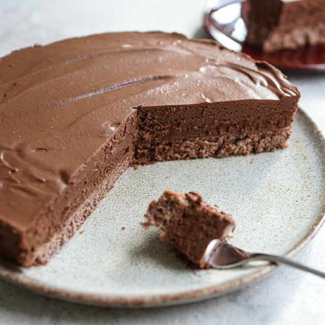 Chocolate Mousse Cake 