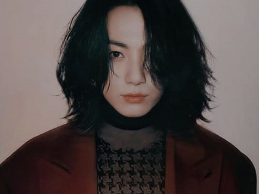 Jungkook De Bts Con El Cabello Mas Largo No Es Algo Que Army Quiere Es Algo Que Necesita Kpop Lat Ver más ideas sobre jungkook, jeon jungkook, fotos. jungkook de bts con el cabello mas