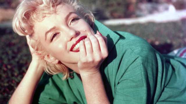 She enchanted   people with her looks on and out the screen, but most, also remember her by her great quotes. That’s why we thought to compare her with another person who also brought magic to cinema.