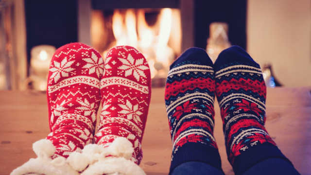 Which Hot Male Celebrity Should You Be Snowed in With This Christmas﻿?