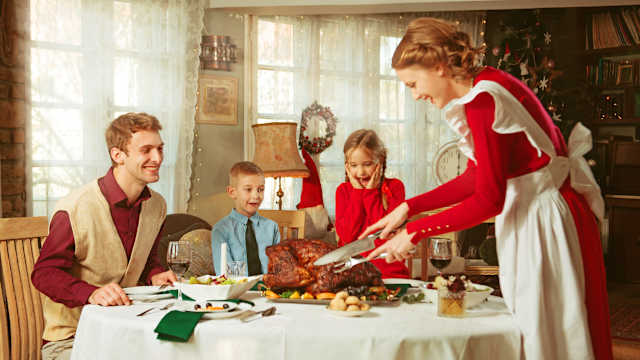 If you were alive in the 1800's could you identify these traditional Thanksgiving dishes? Let's test your knowledge! 