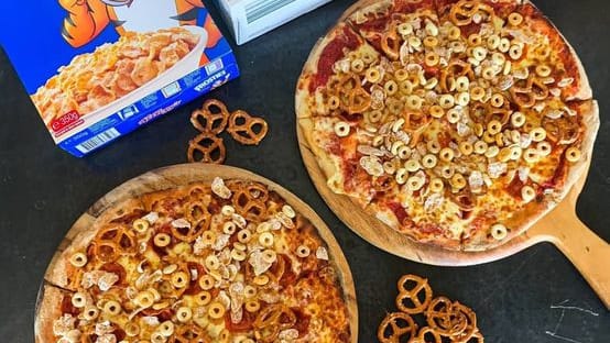 People have said you’re weird and you totally own it. But are you weird enough to like these strange pizza toppings? 
