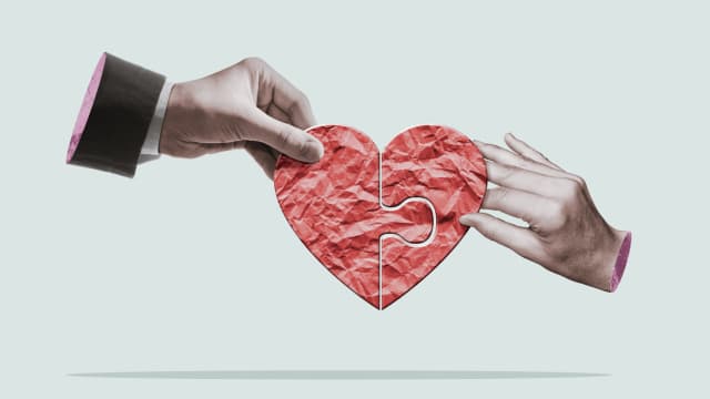 As if dating is toxic enough, we can reveal your toxic dating habit if you are willing to answer these philosophical questions about love! 