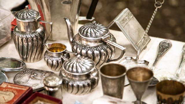 Let's truly see how good you are at appraising these rare and highly valuable objects... 