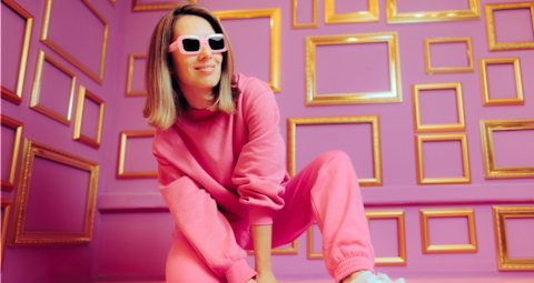 Trendy pink outfits 2025